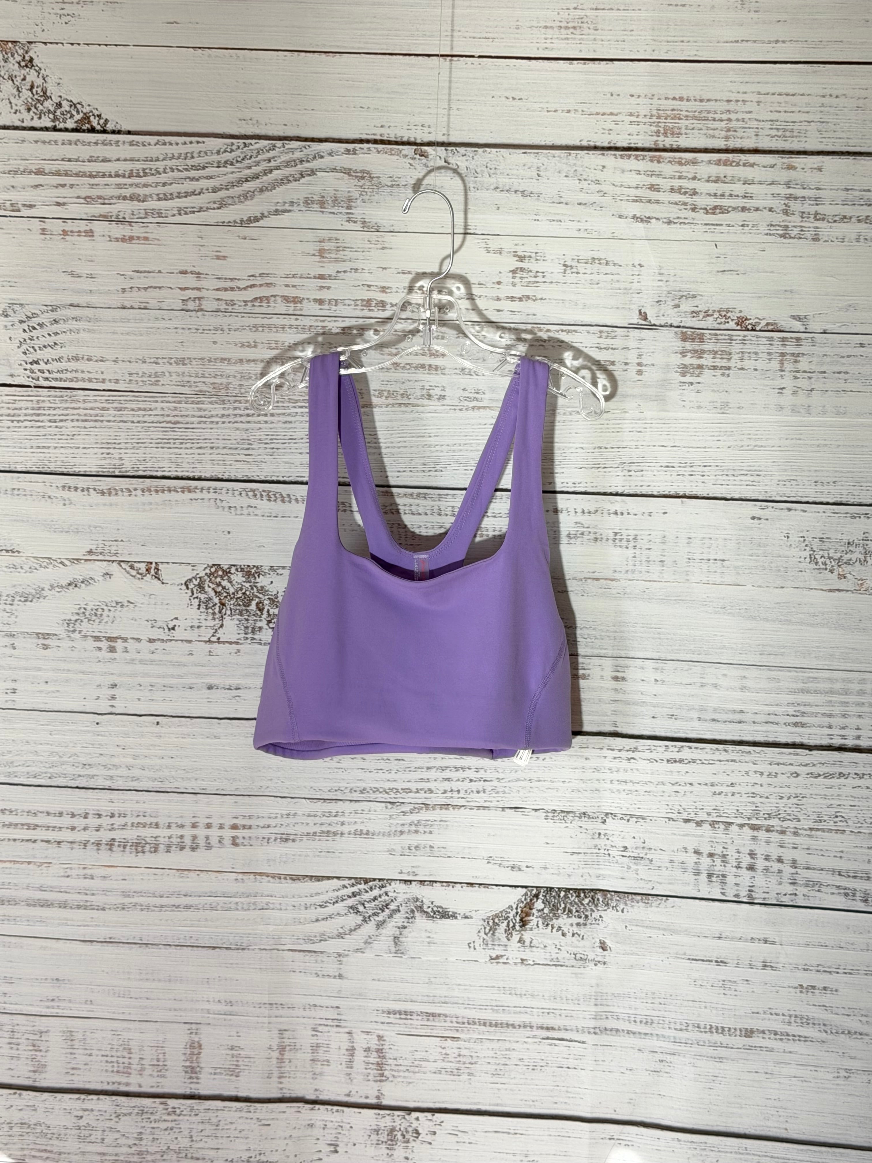 sports bra