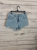 Levi’s checkered shorts