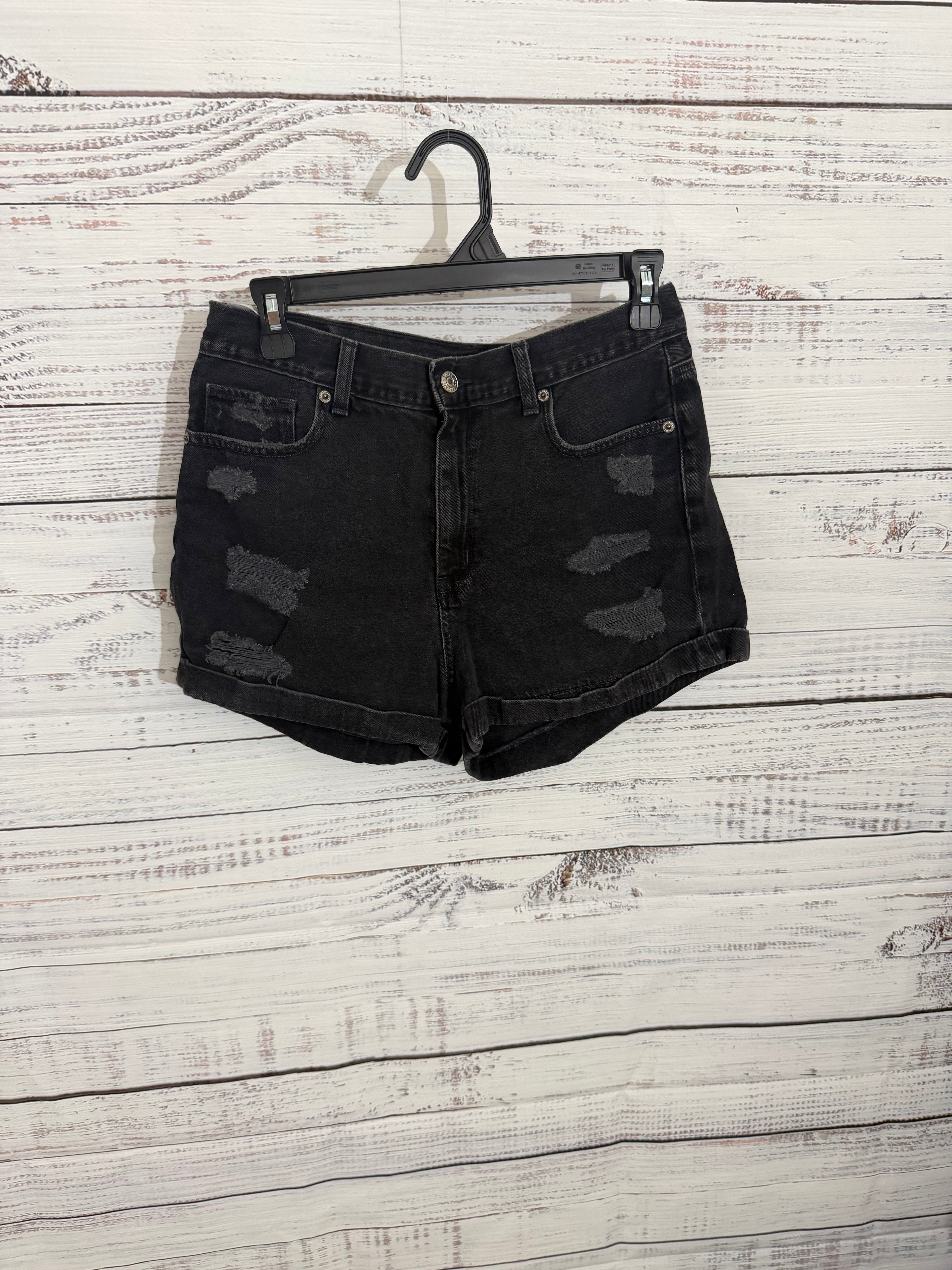 Black American eagle shorts