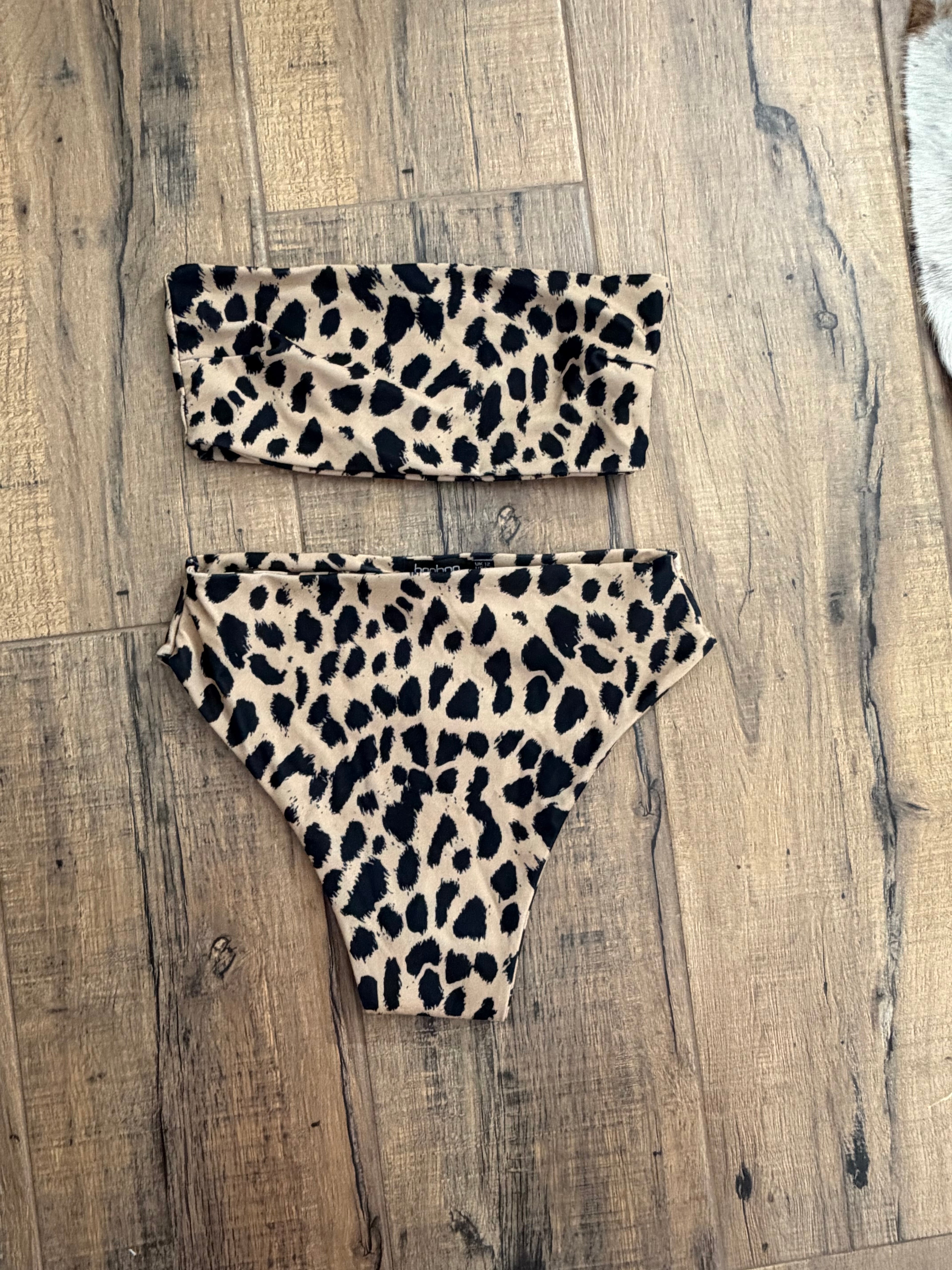 Boohoo leopard bikini