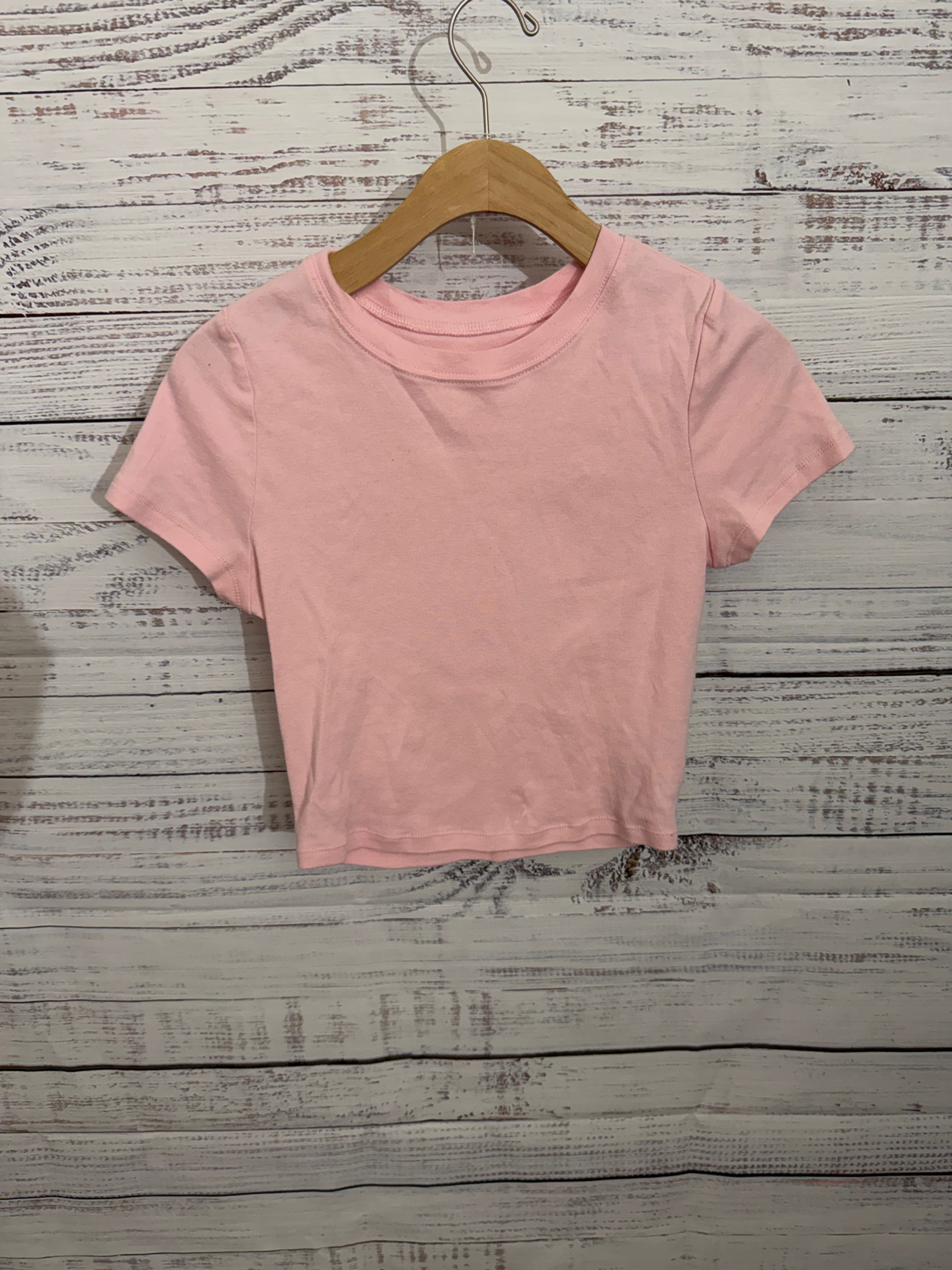 Pink crop tee